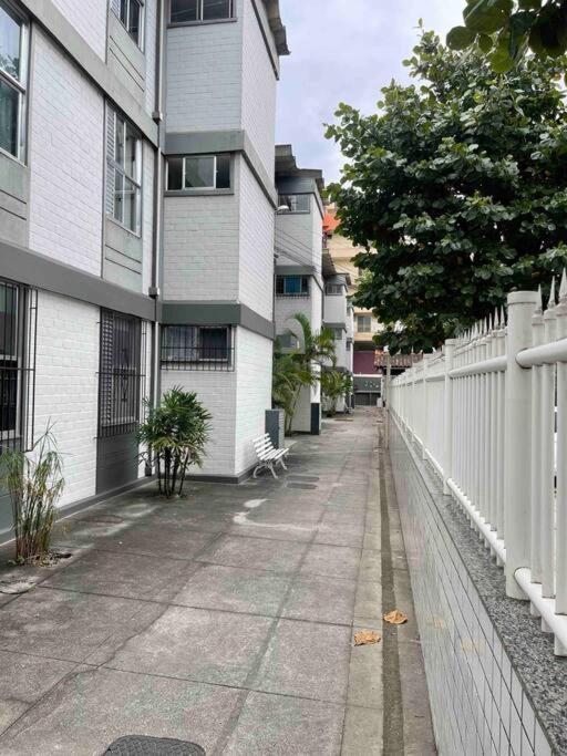 Apartamento Perto Da *